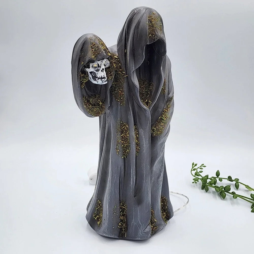 Martha Stewart Halloween Grim Reaper Figurine Gray Mossy Light Up Skull Gothic